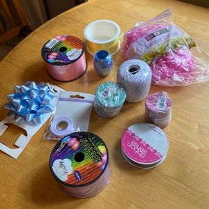 Ribbon and Tape set in good condition